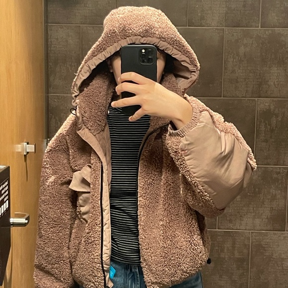 Zara Fleece Pink Jacket - Picture 5 of 7